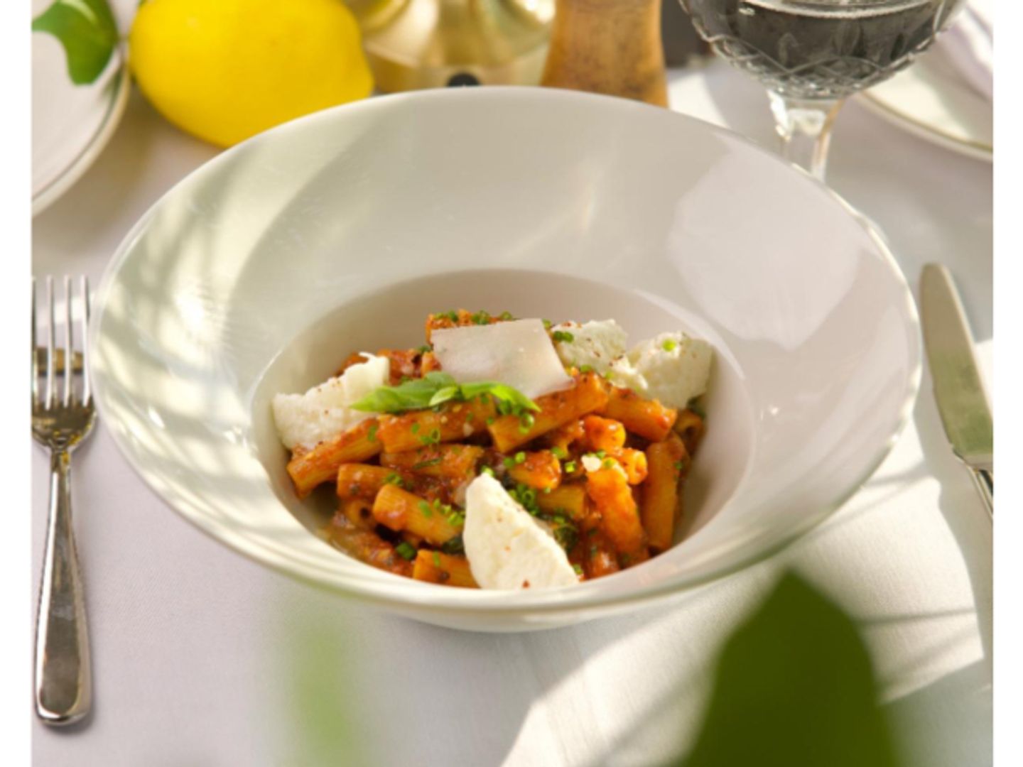 Rigatono Arrabbiata Con Burrata