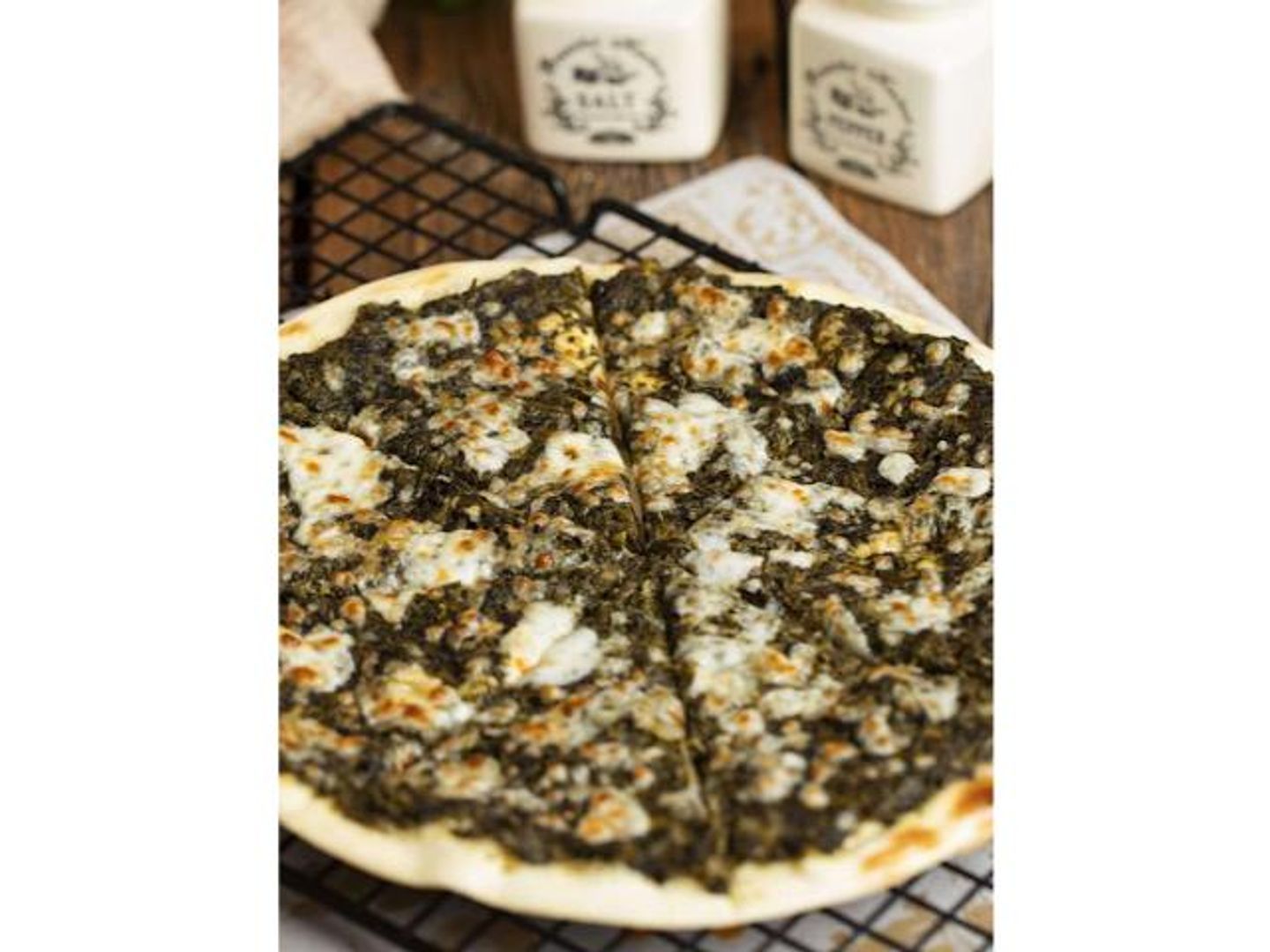 Spinach And Cheese Manousheh