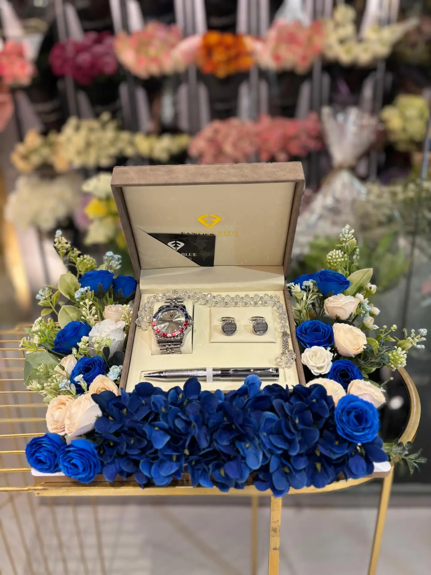 ستاند ساعة رجالية 5