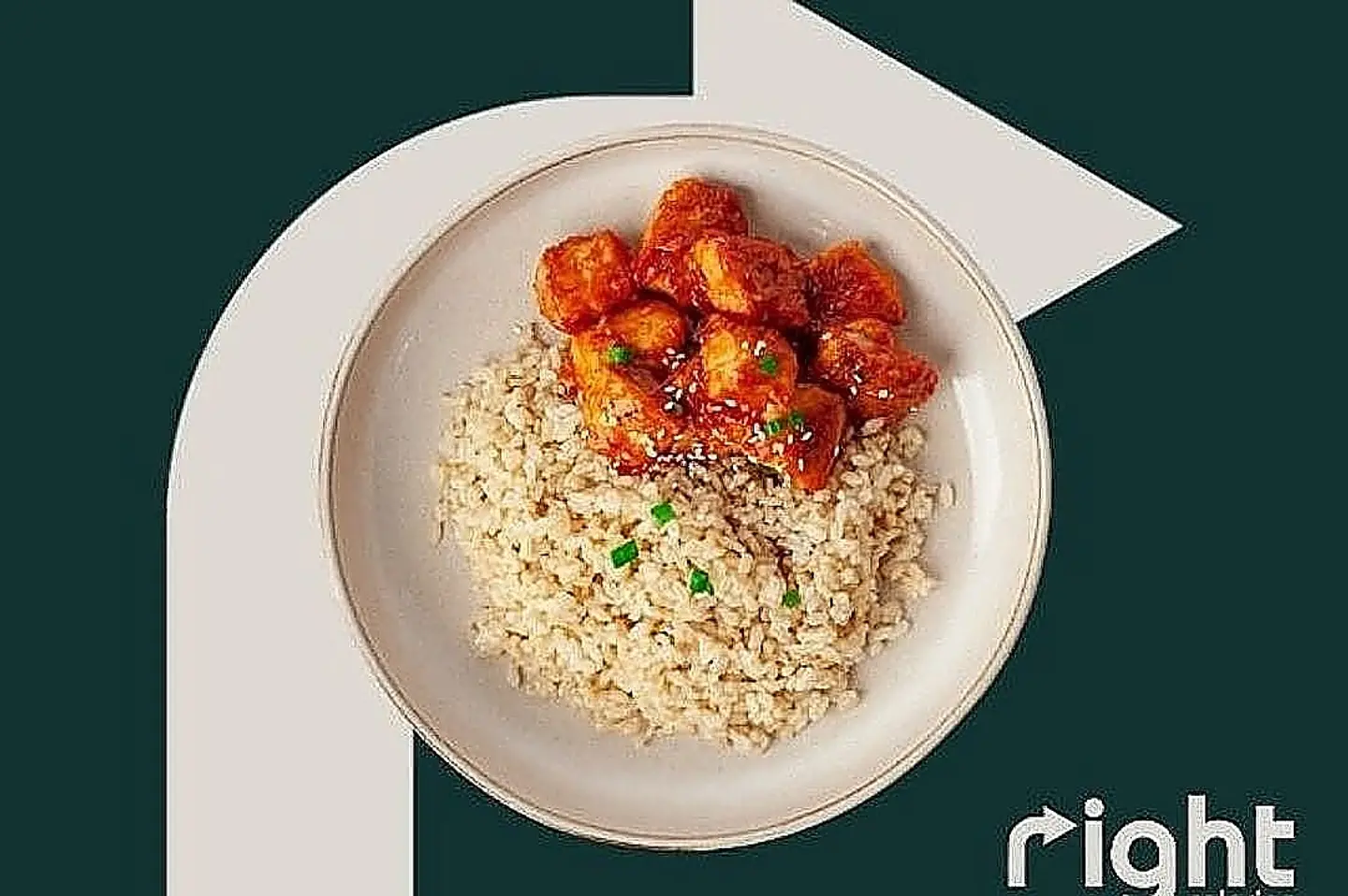 دجاج بالسمسم مع أرز بني