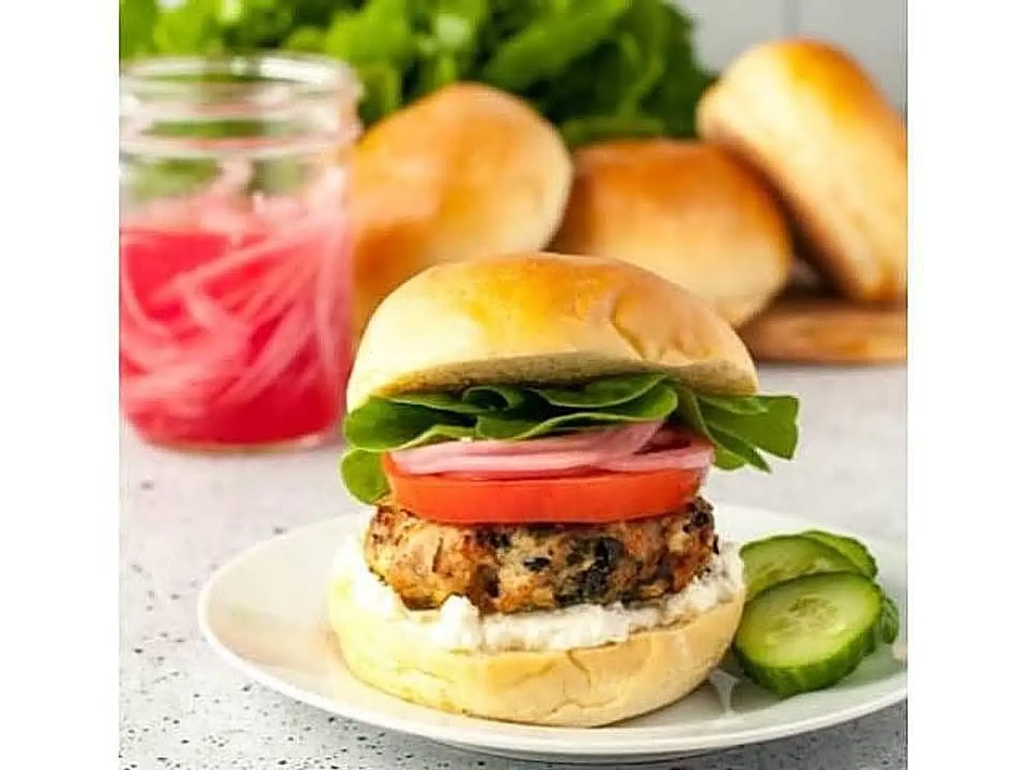 برجر الدجاج اليوناني