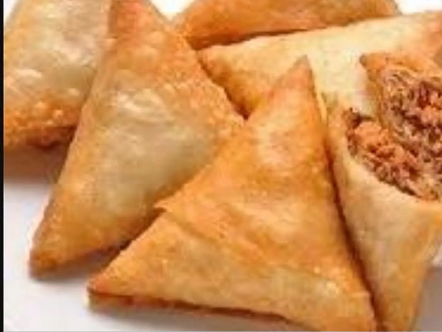 سنبوسه دجاج وسط