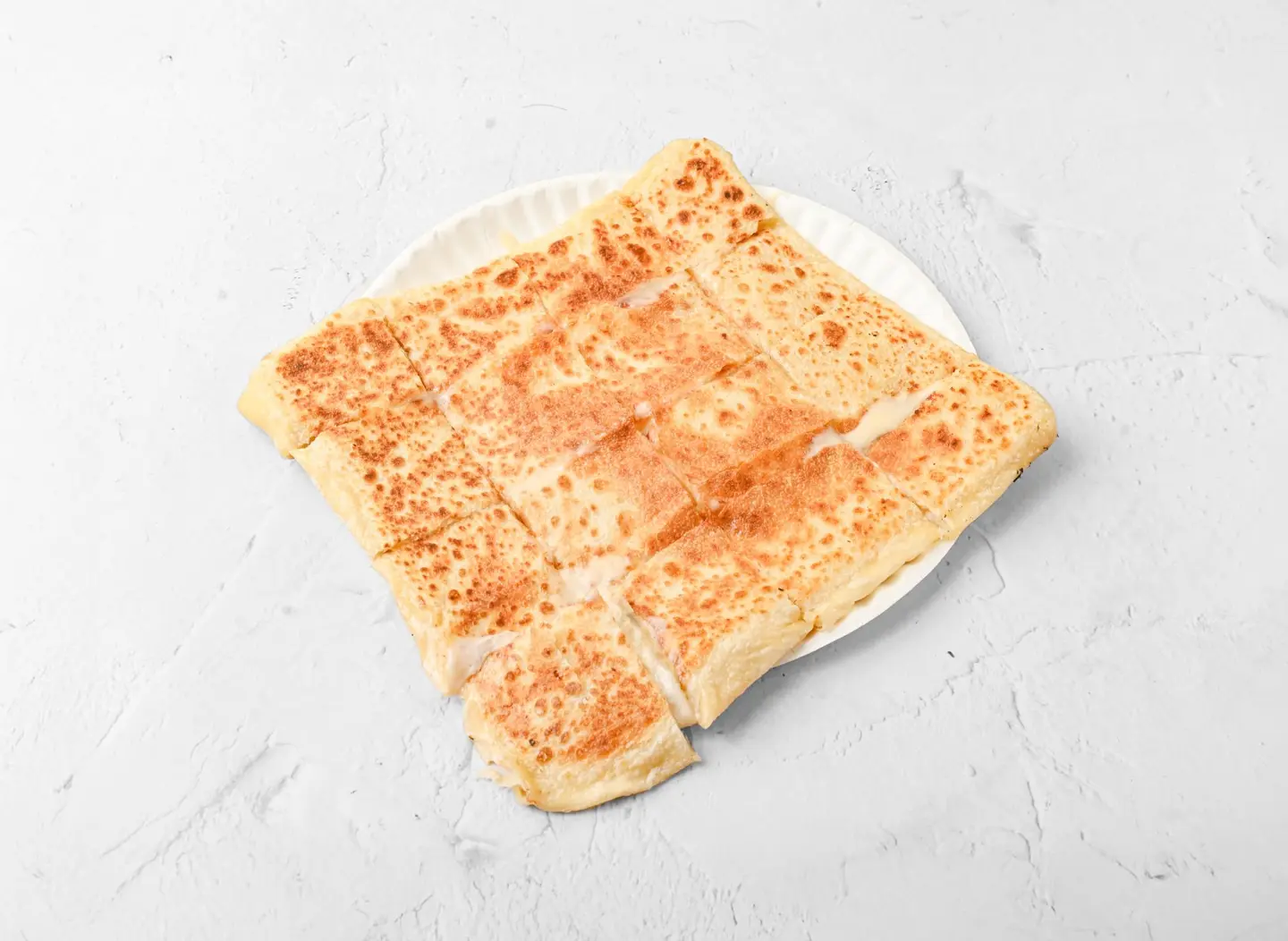مطَبَّق بالجبنة الكريمية