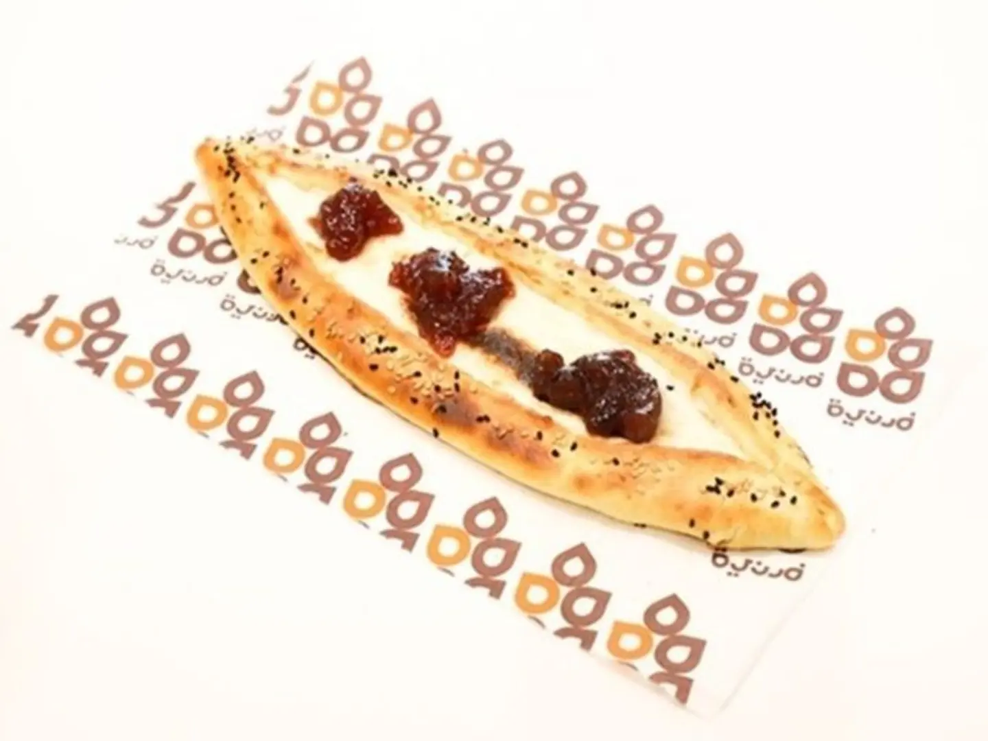 منقوشة جبن توت