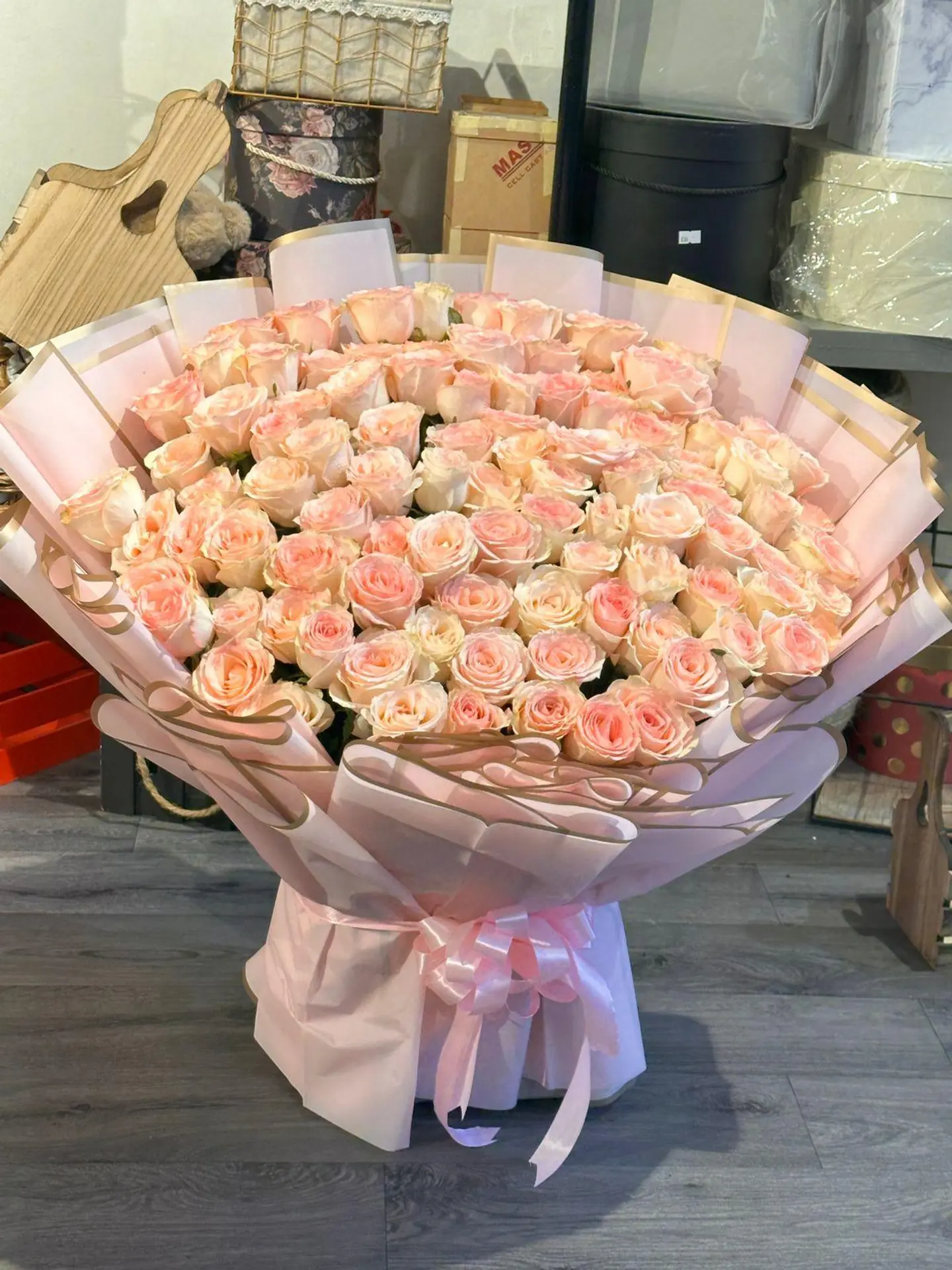 A Lovely Lite Pink Roses