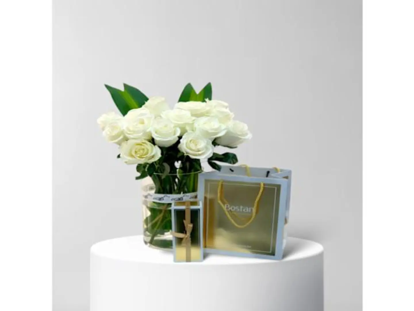 Baby Rose Box With Boustani Chocolate