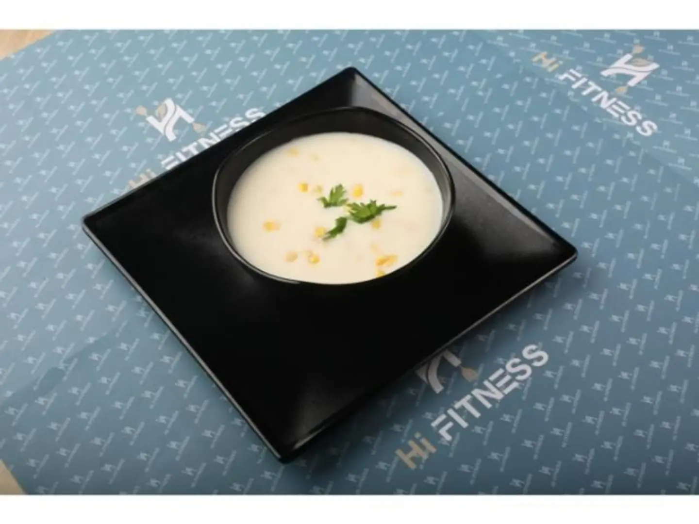 شوربة دجاج بالذرة