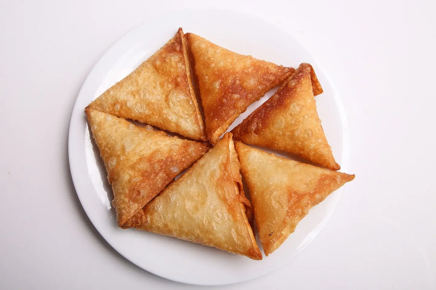 سمبوسة جبنة سائلة