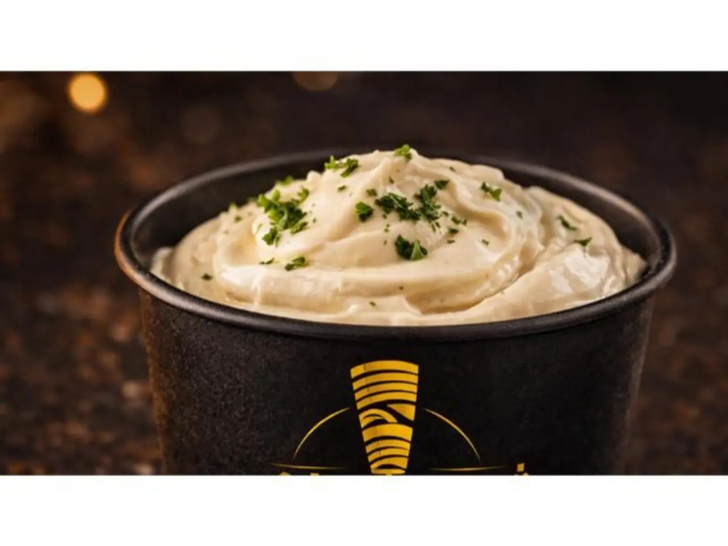 علبة مايونيز