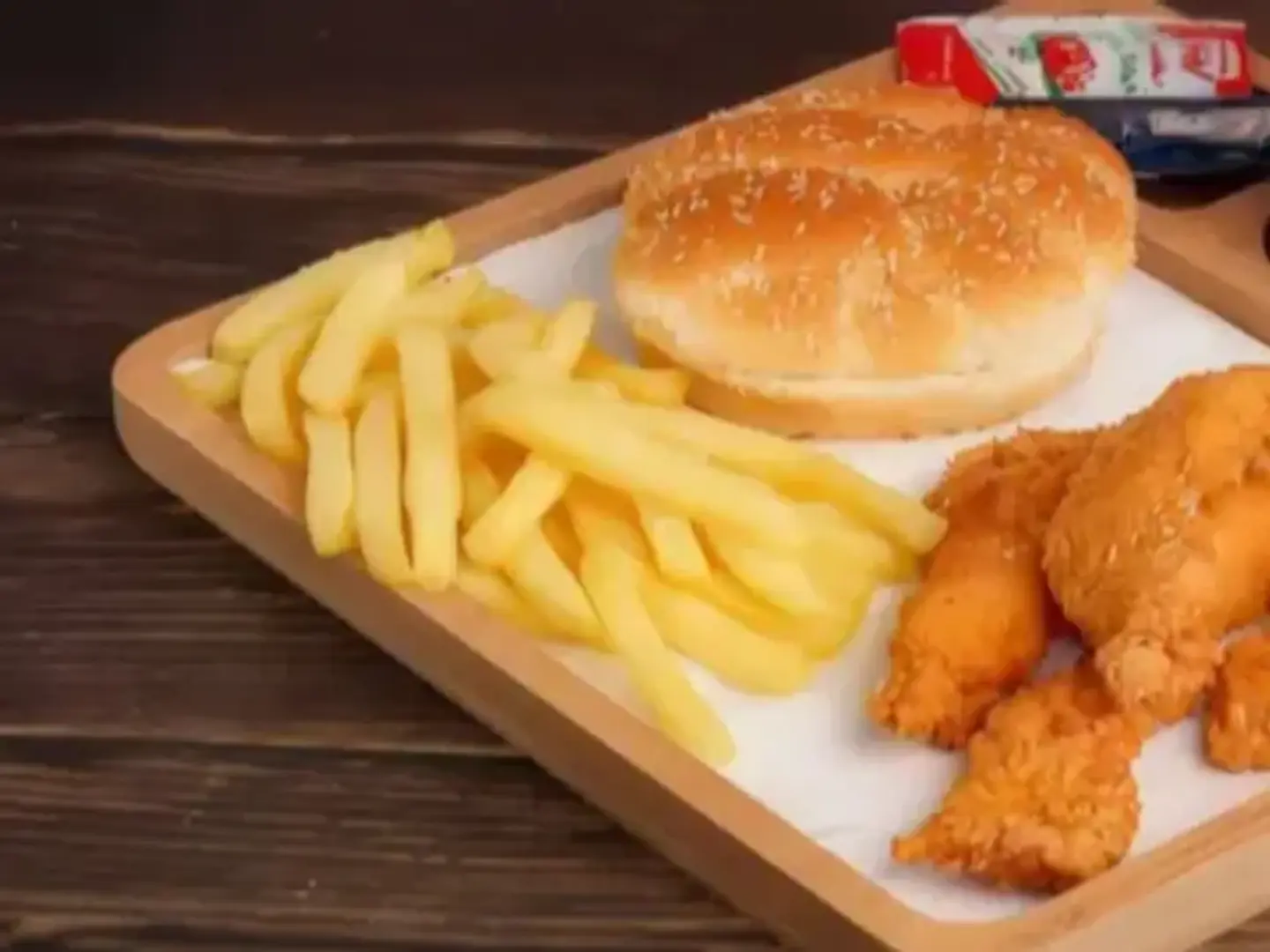 كرسبي تشكن حار