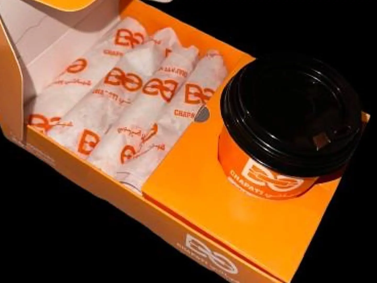 Box (Eggs & Cheese Liquid Cheese & Oman Chips Karak)