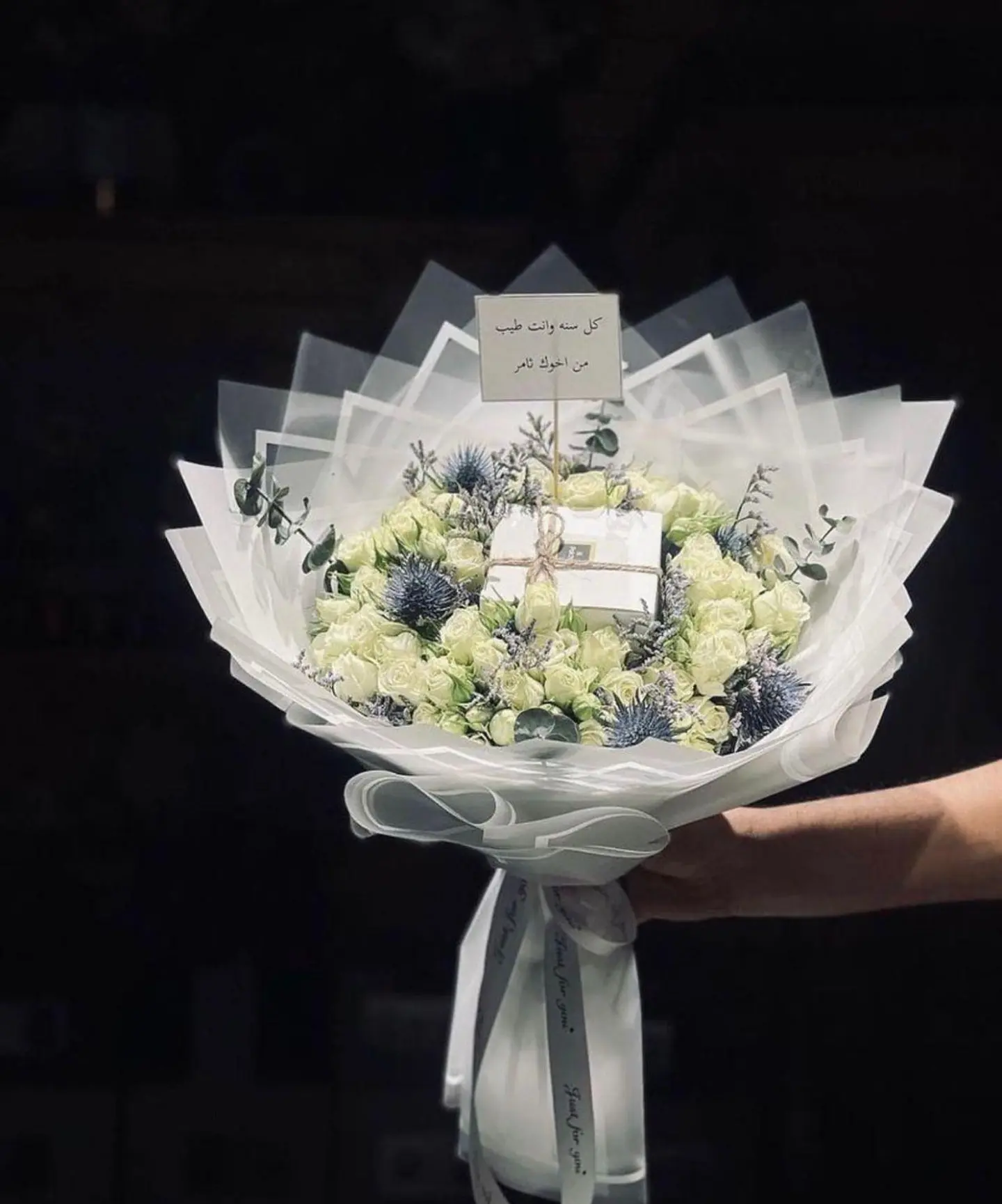 بوكيه ورد مع الحلا من باتشي ٤٧٩٥-٣٦