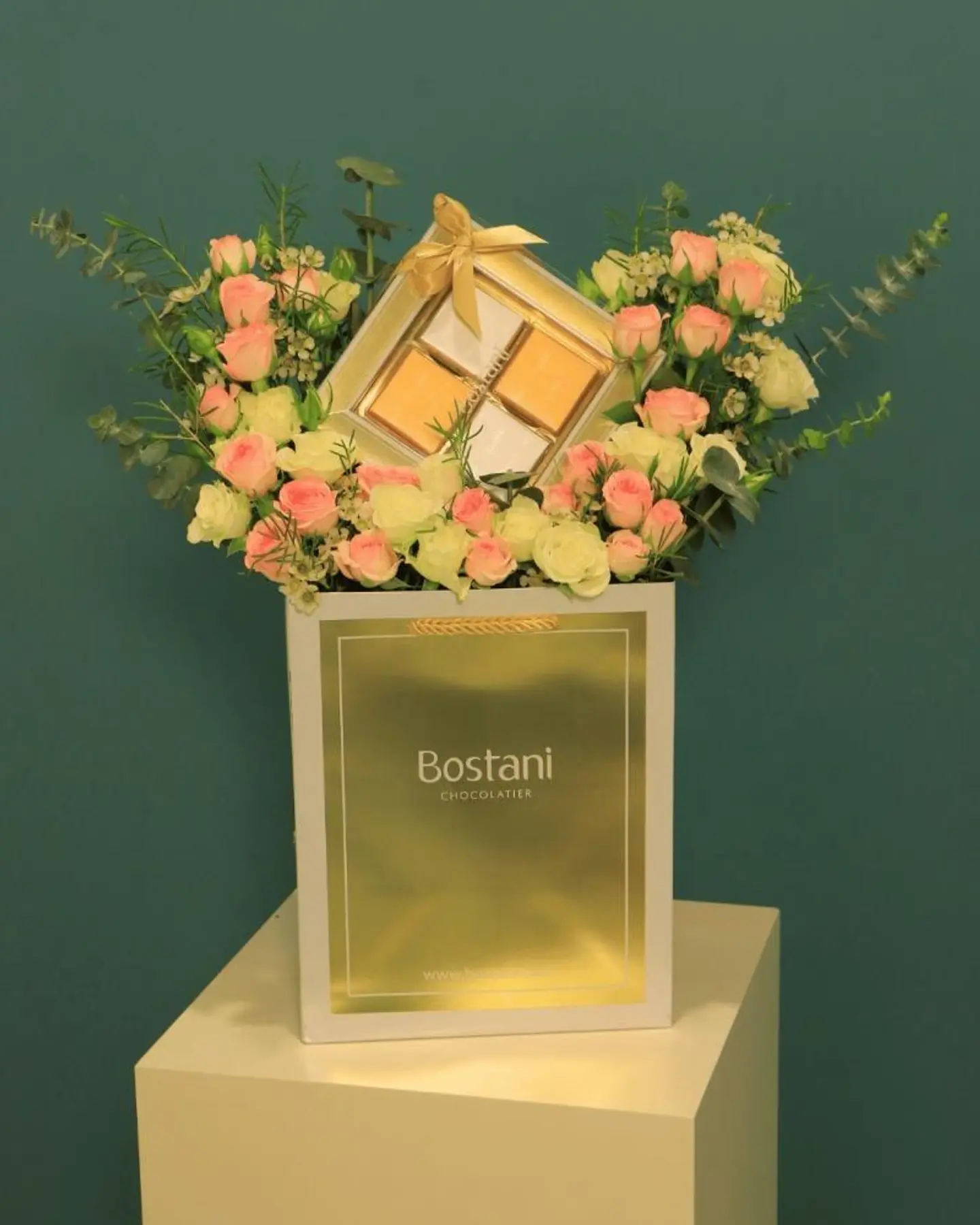 بوكس بستاني ورود الشوق