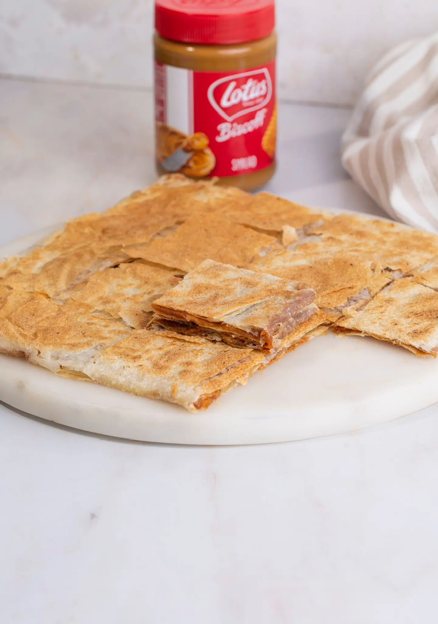 مطبق لوتس