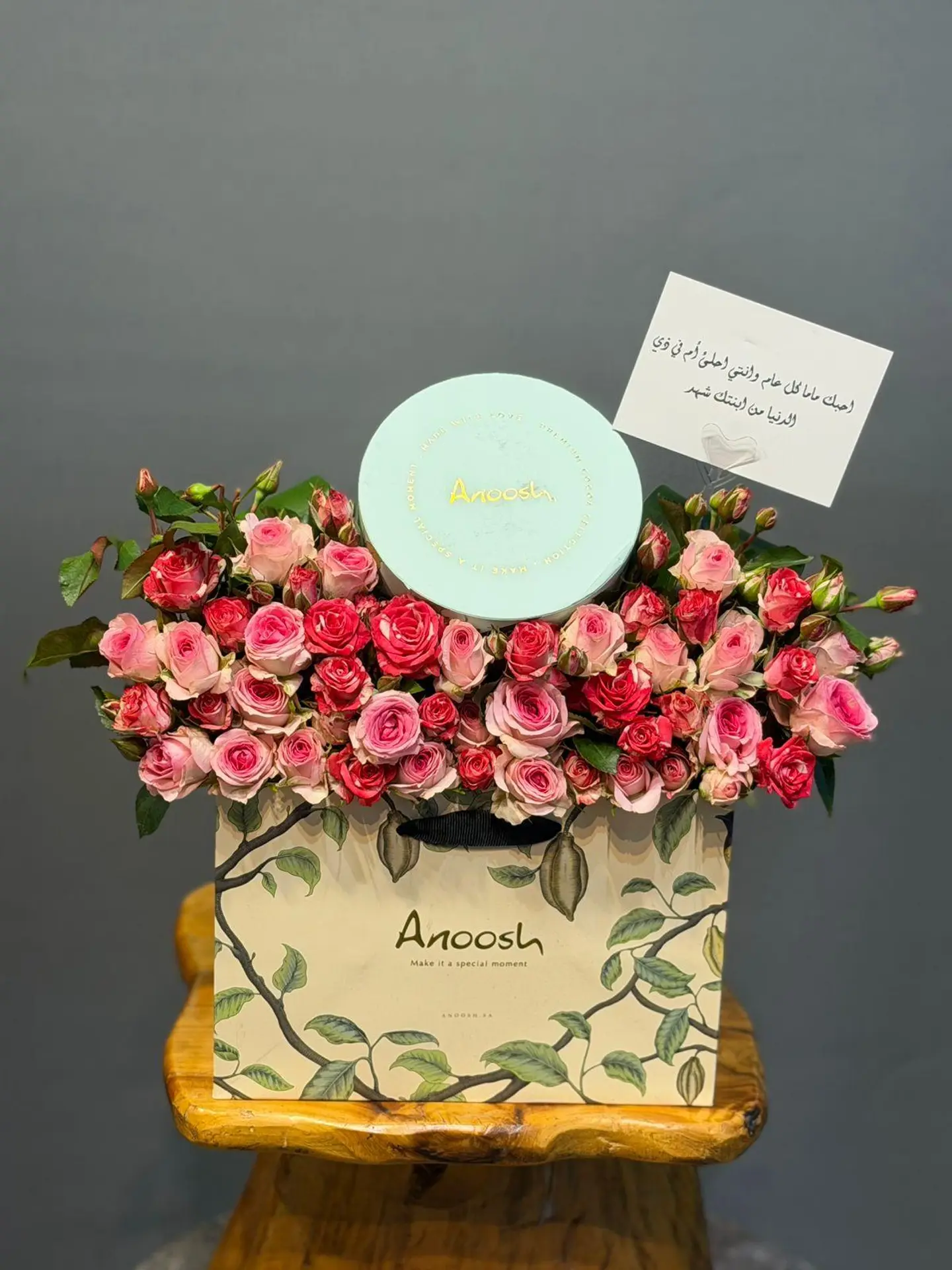 Anoush Bag Arrangement With Roses
