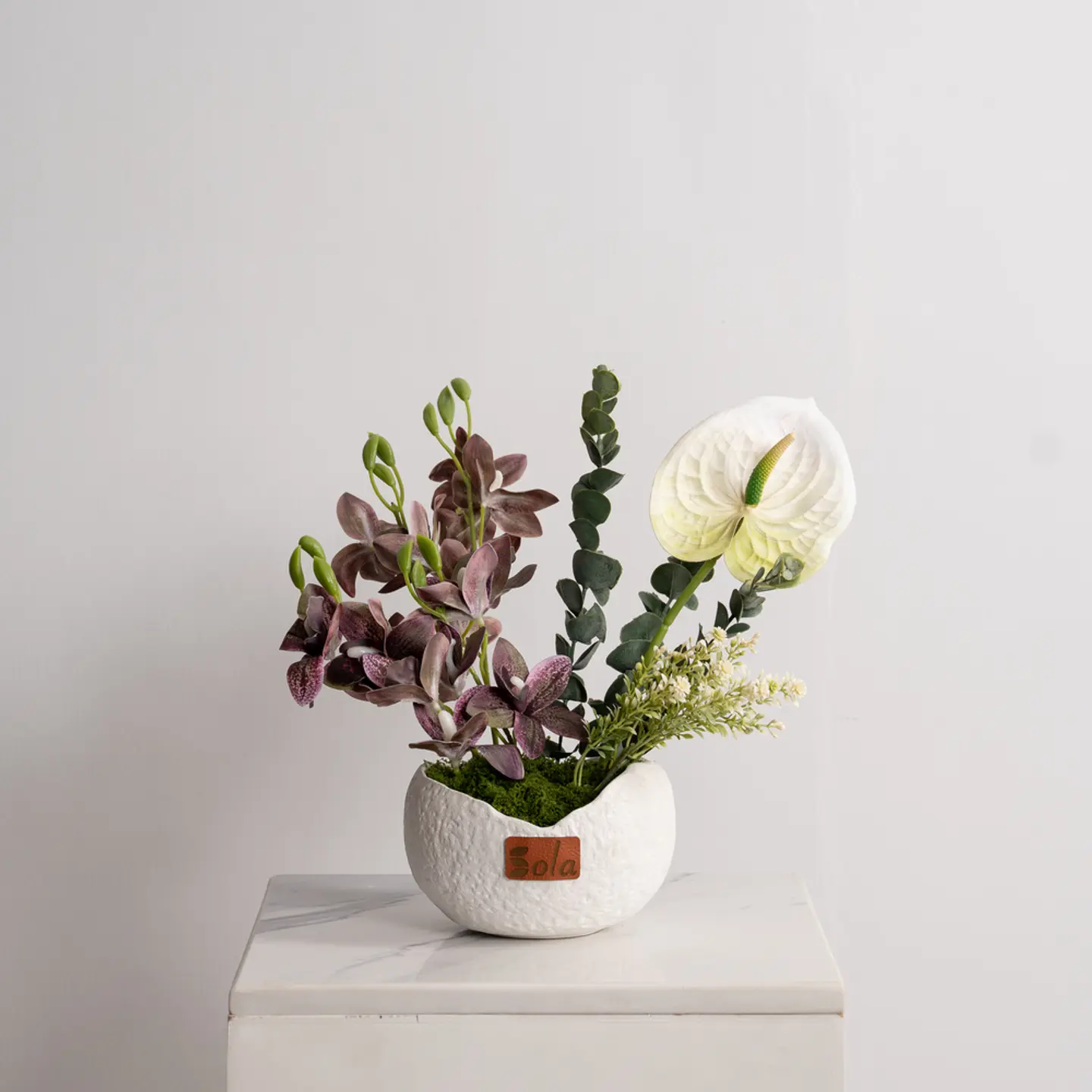 Artificial Rose Vase / Soft Flowers