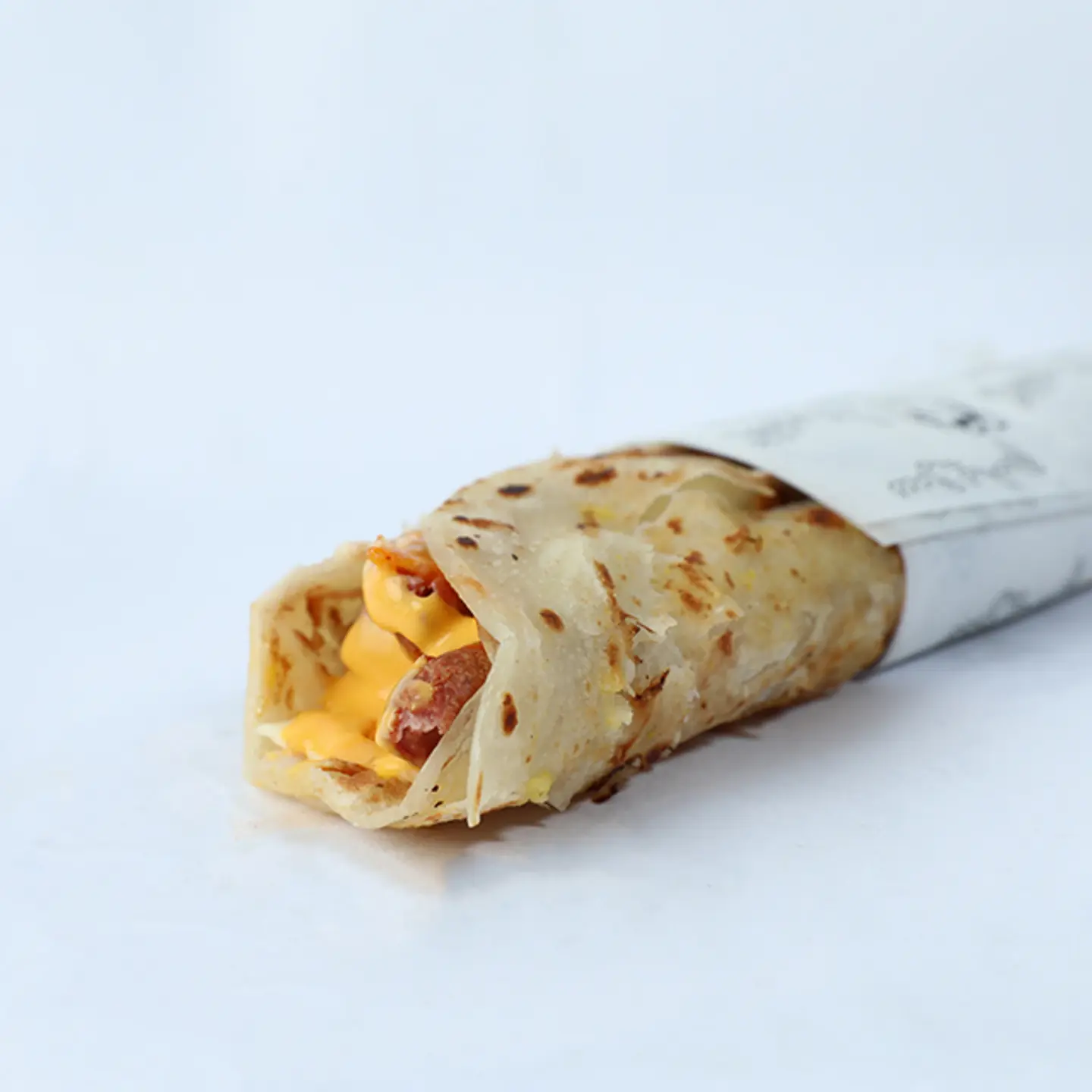 نقانق جبن شيدر چباتي