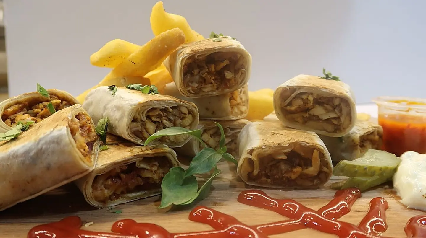 عربي شاورما دجاج وسط