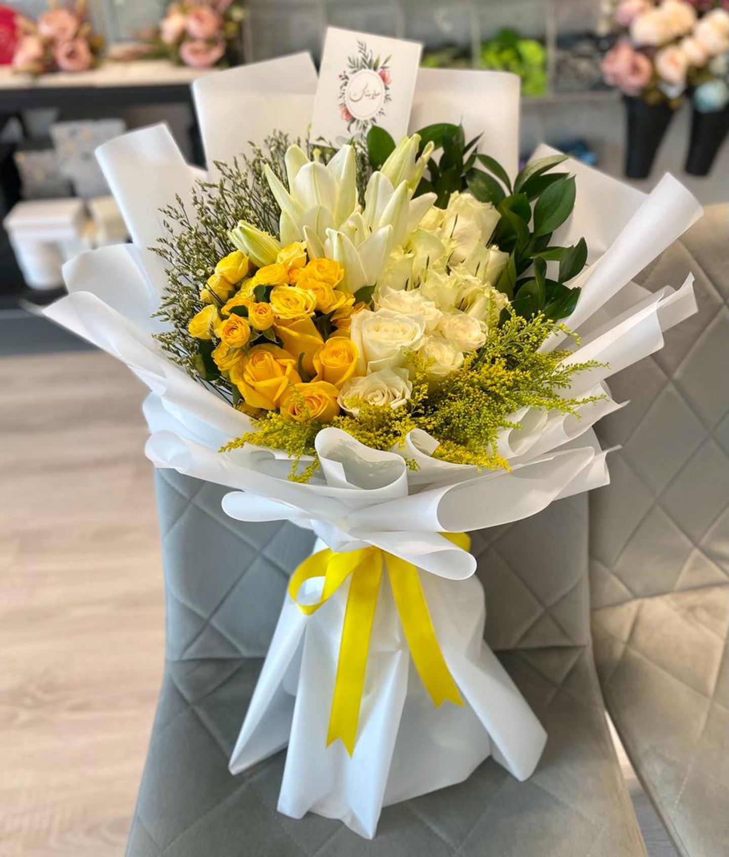 Flower Bouquet Mix Flower Yellow  White