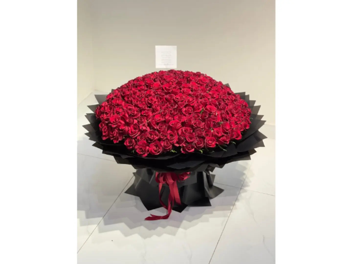 Bouquet Of 1000 Roses