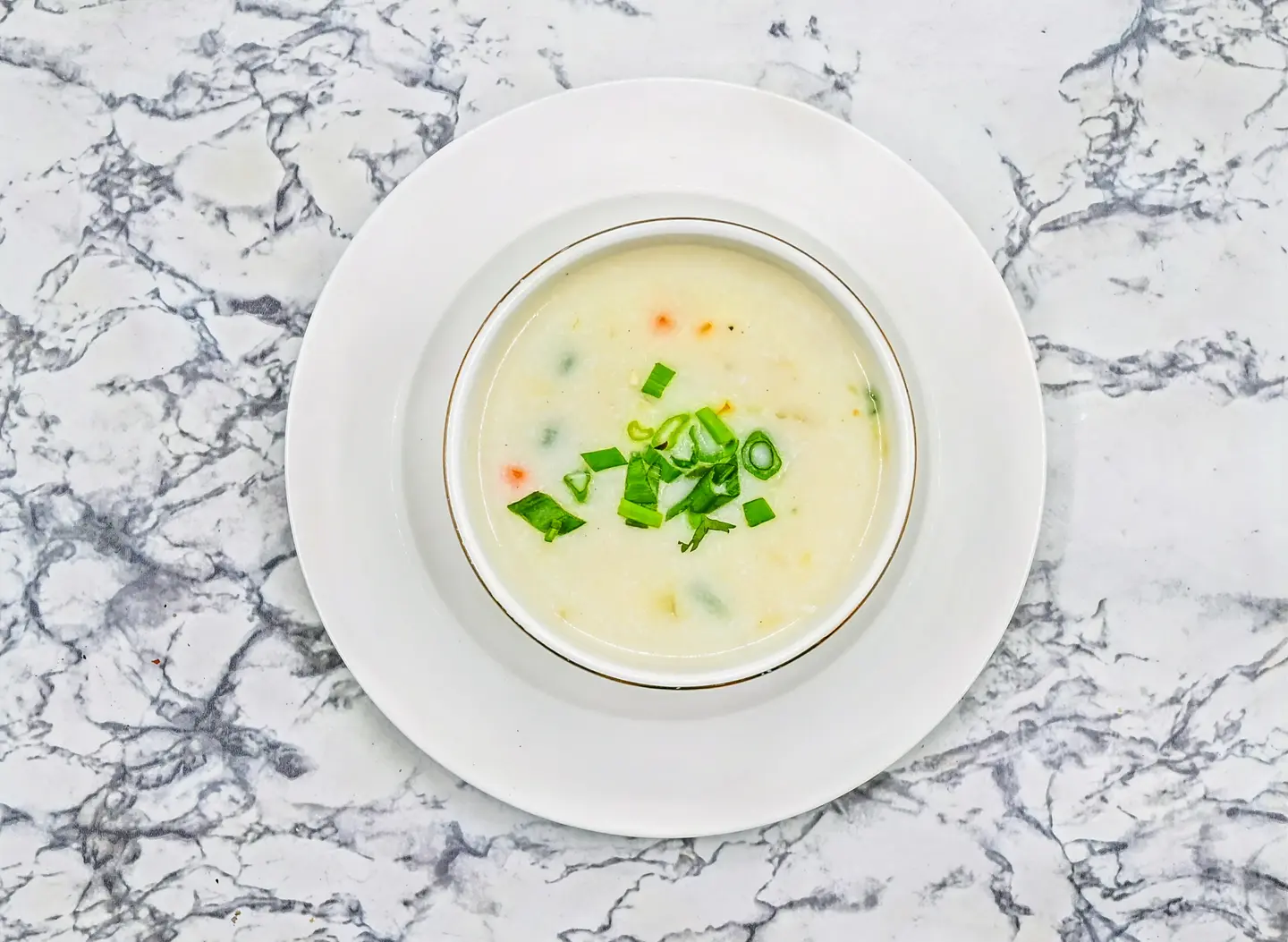 دجاج مع ذرة و فطر