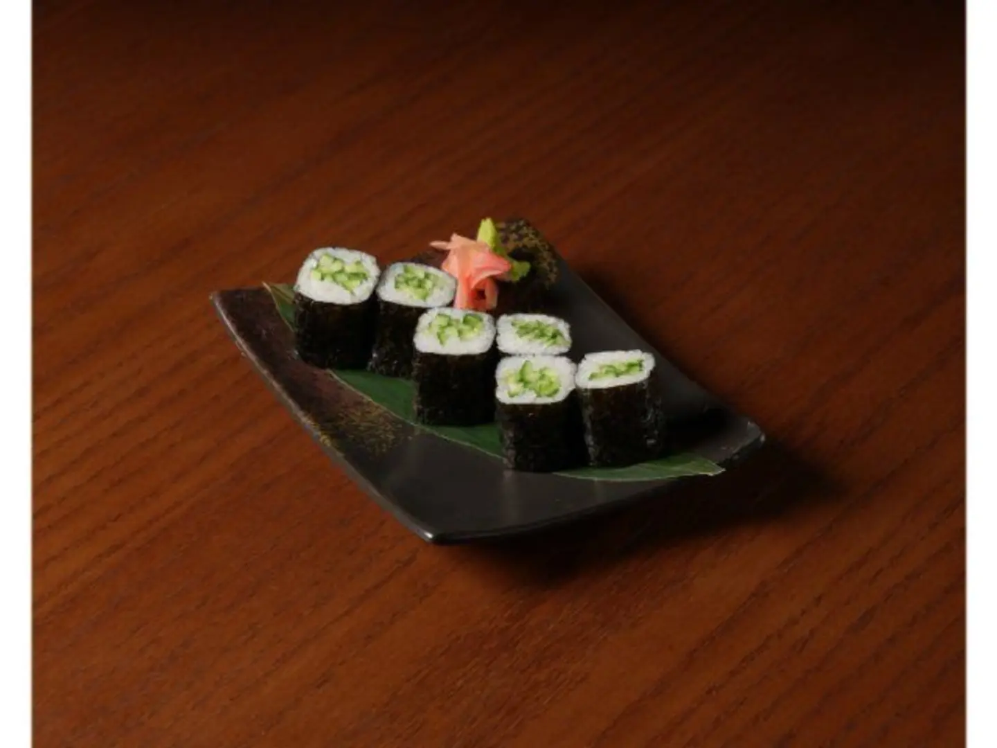 Avocado Cucumber Maki