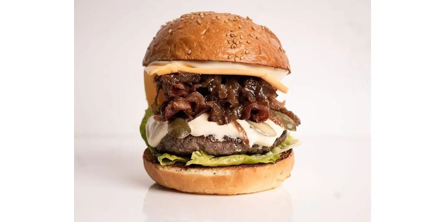 Crispy Cheese And Bacon Burger