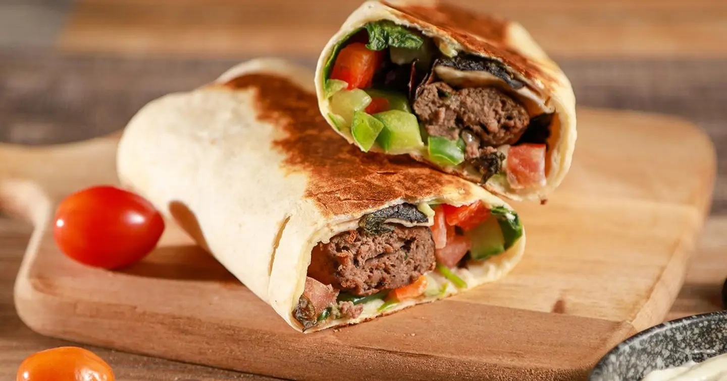 ساندوتش كباب لحم صاروخ