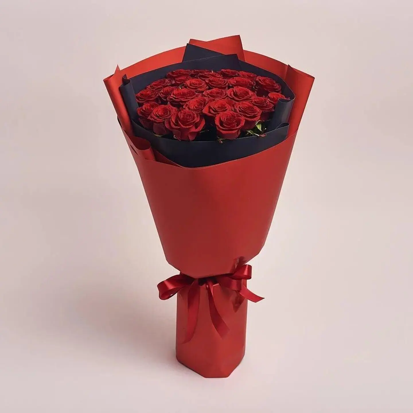 25 Red Roses Bouquet With Red & Black Wrapping