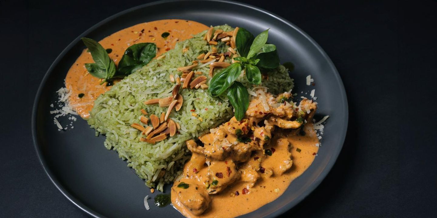 Pesto Rice With Chicken And Cream