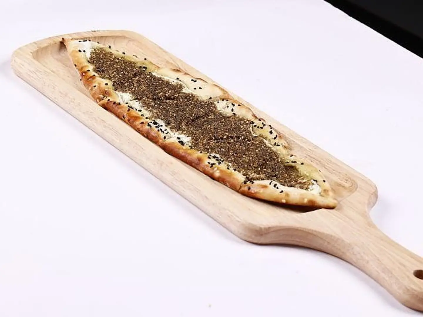 فطيرة لبنة وزعتر