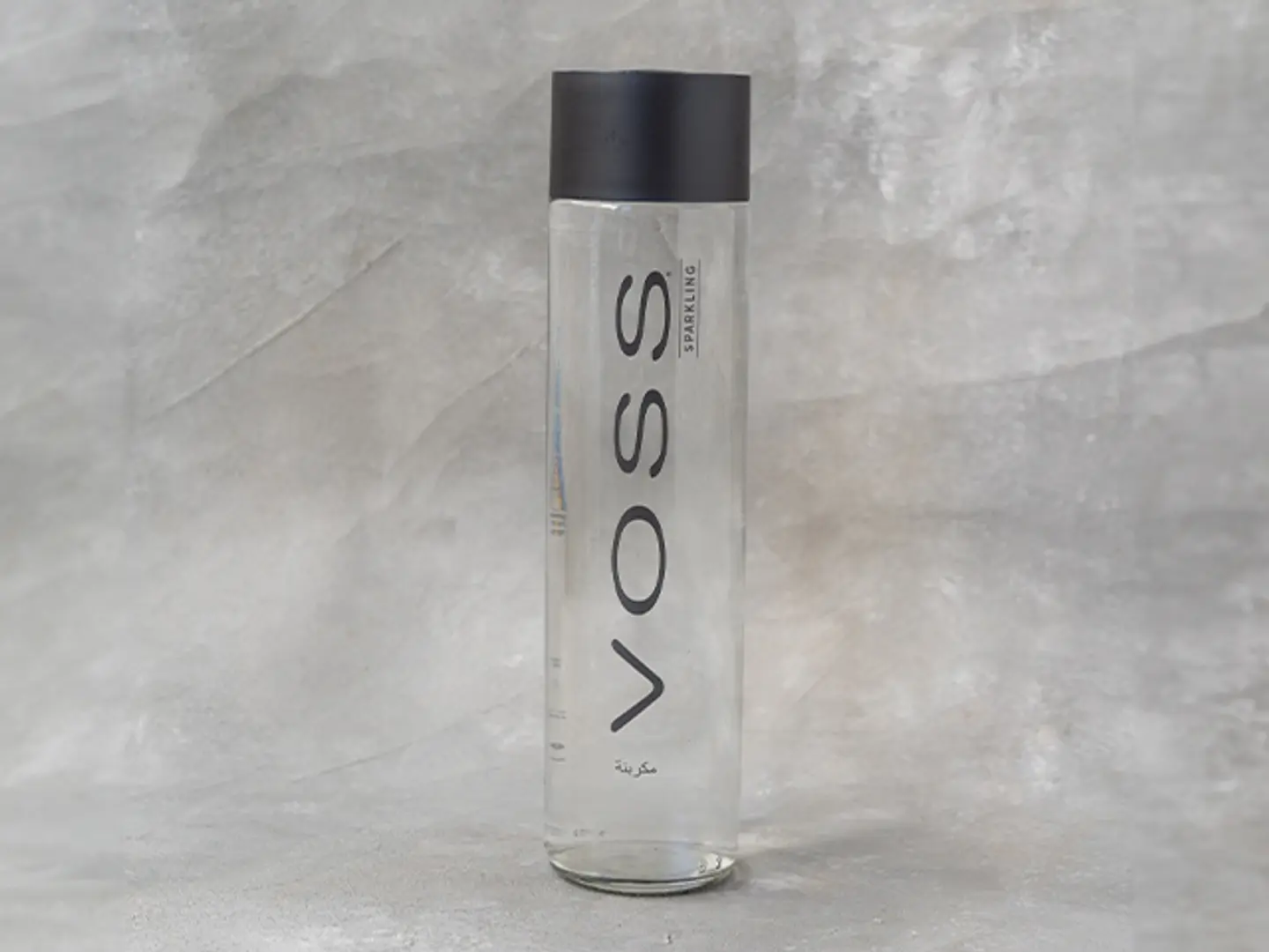 Voss Sparkling - Large