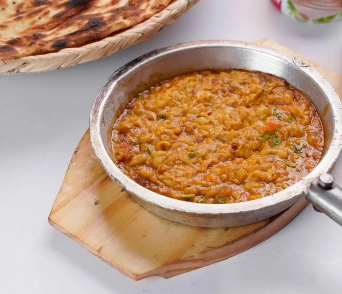 تونه مع فاصولياء مع جبن