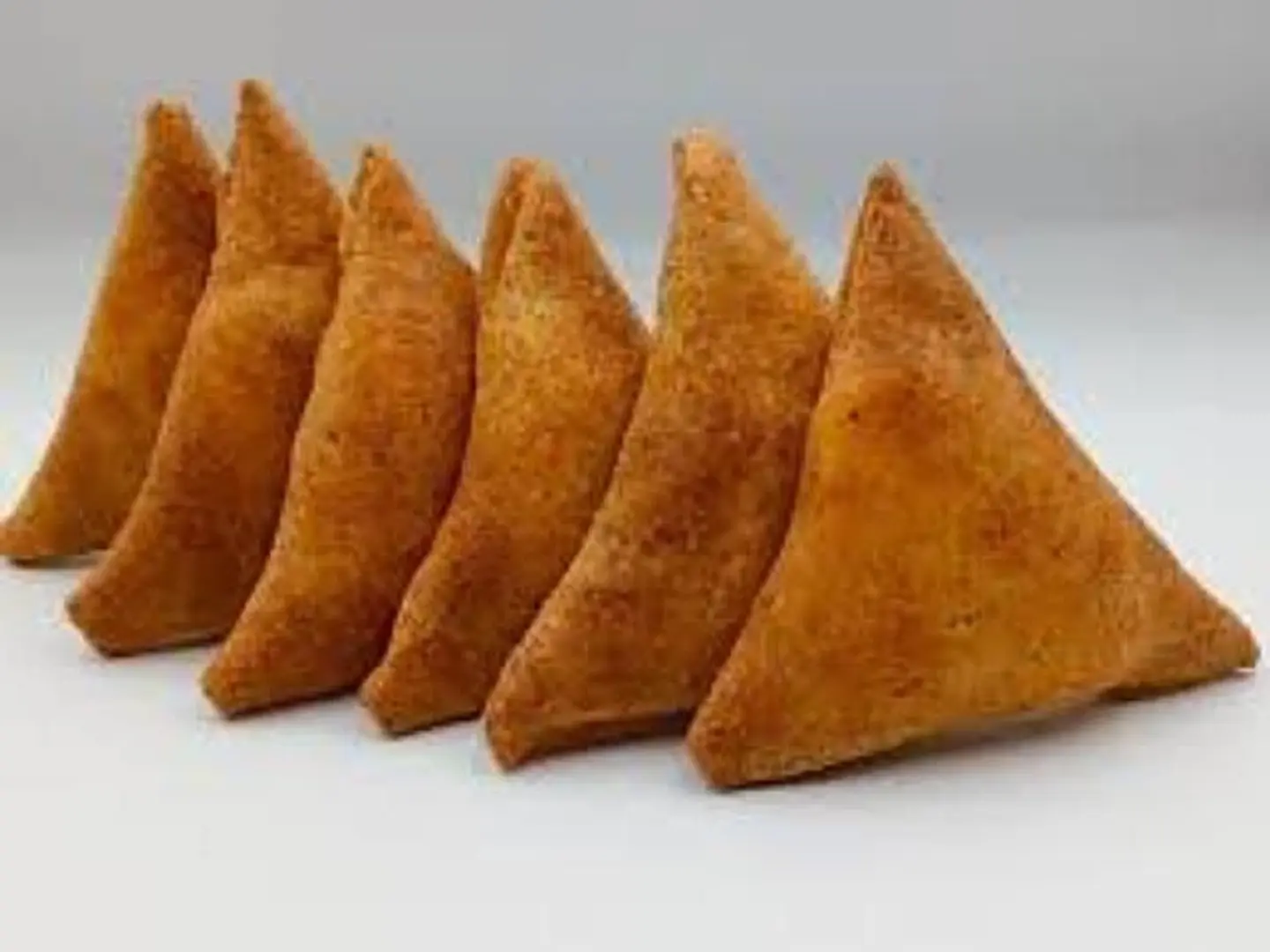 سمبوسة جبن ٧ حبات