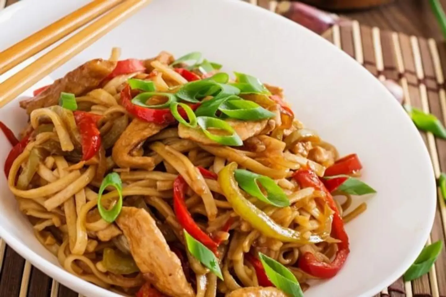 Sichuan Chicken Noodles