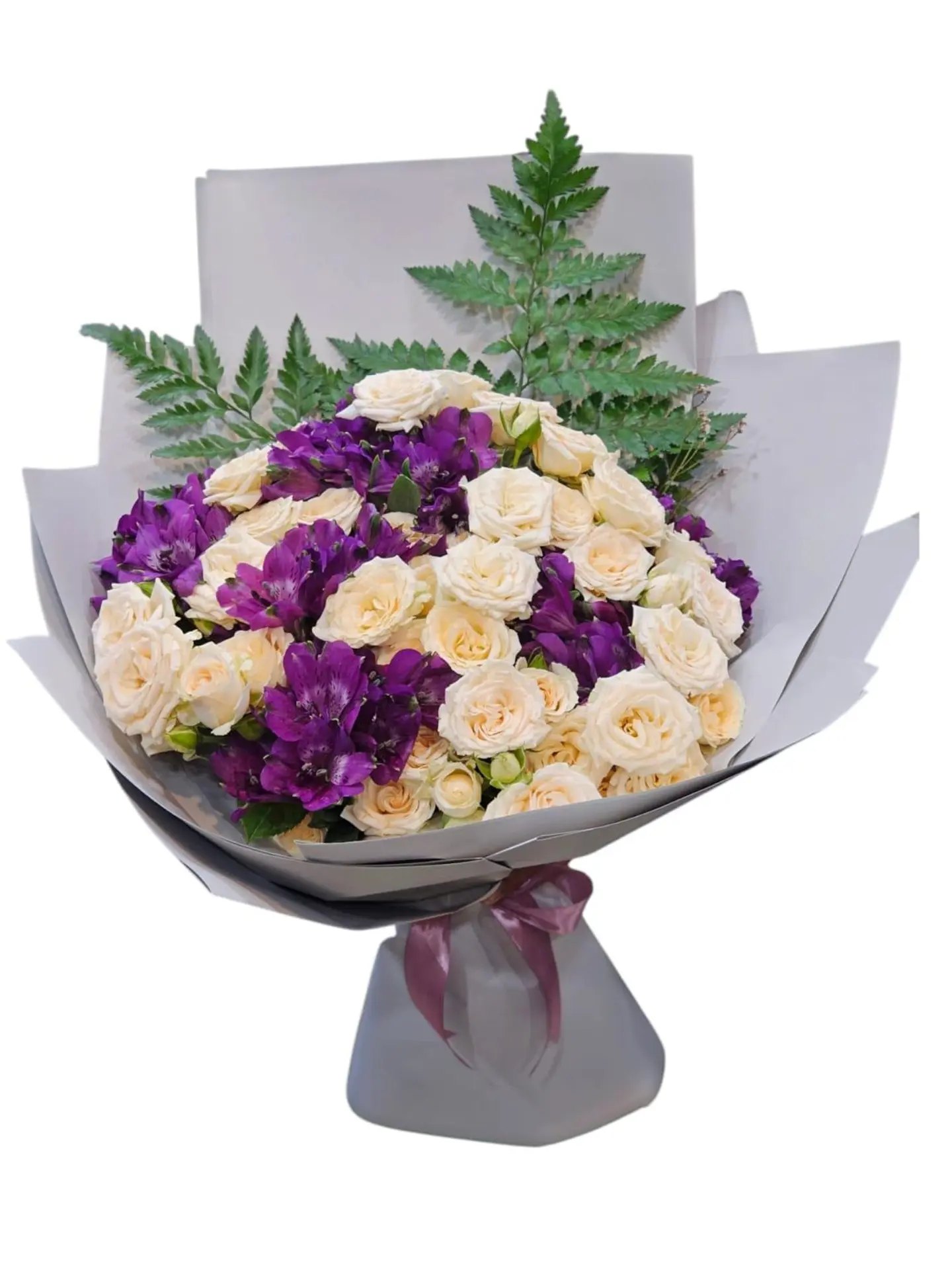 Baby Rose Bouquet With Astromeria