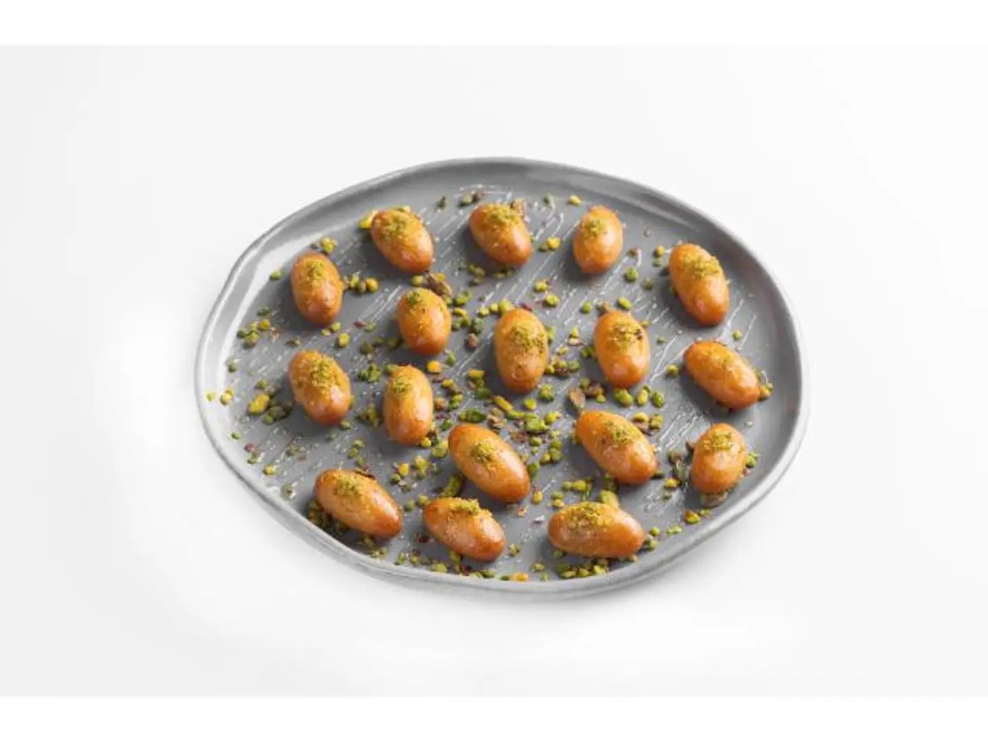 رموش الست نصف كيلو