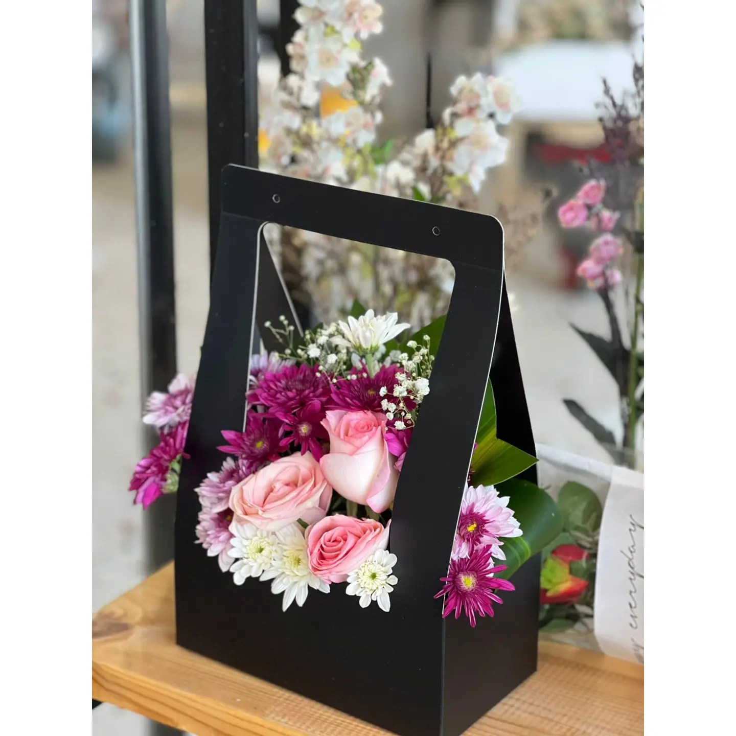 Mixed Natural Rose Gift Bouquet