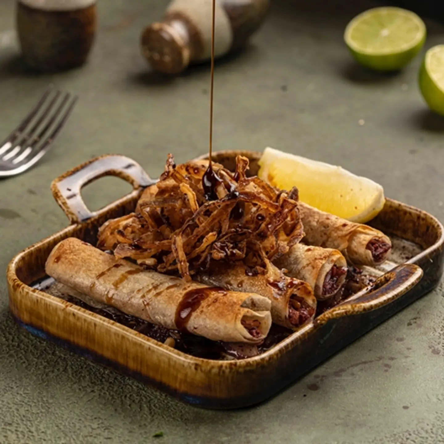 Palestinian Chicken Muskhan Roll