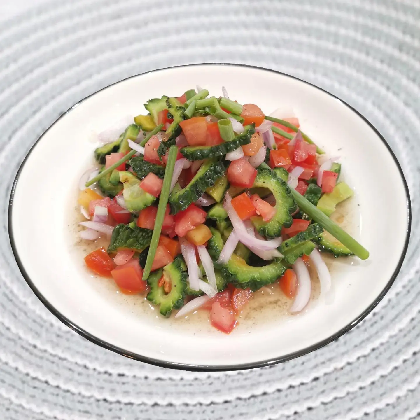 Insaladang Ampalaya