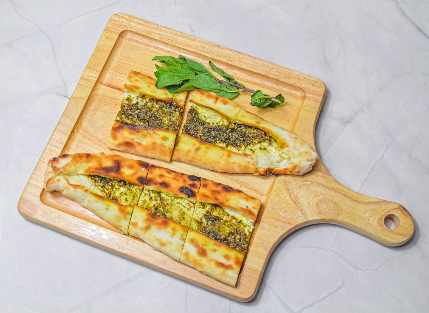 فطيرة جبن و زعتر