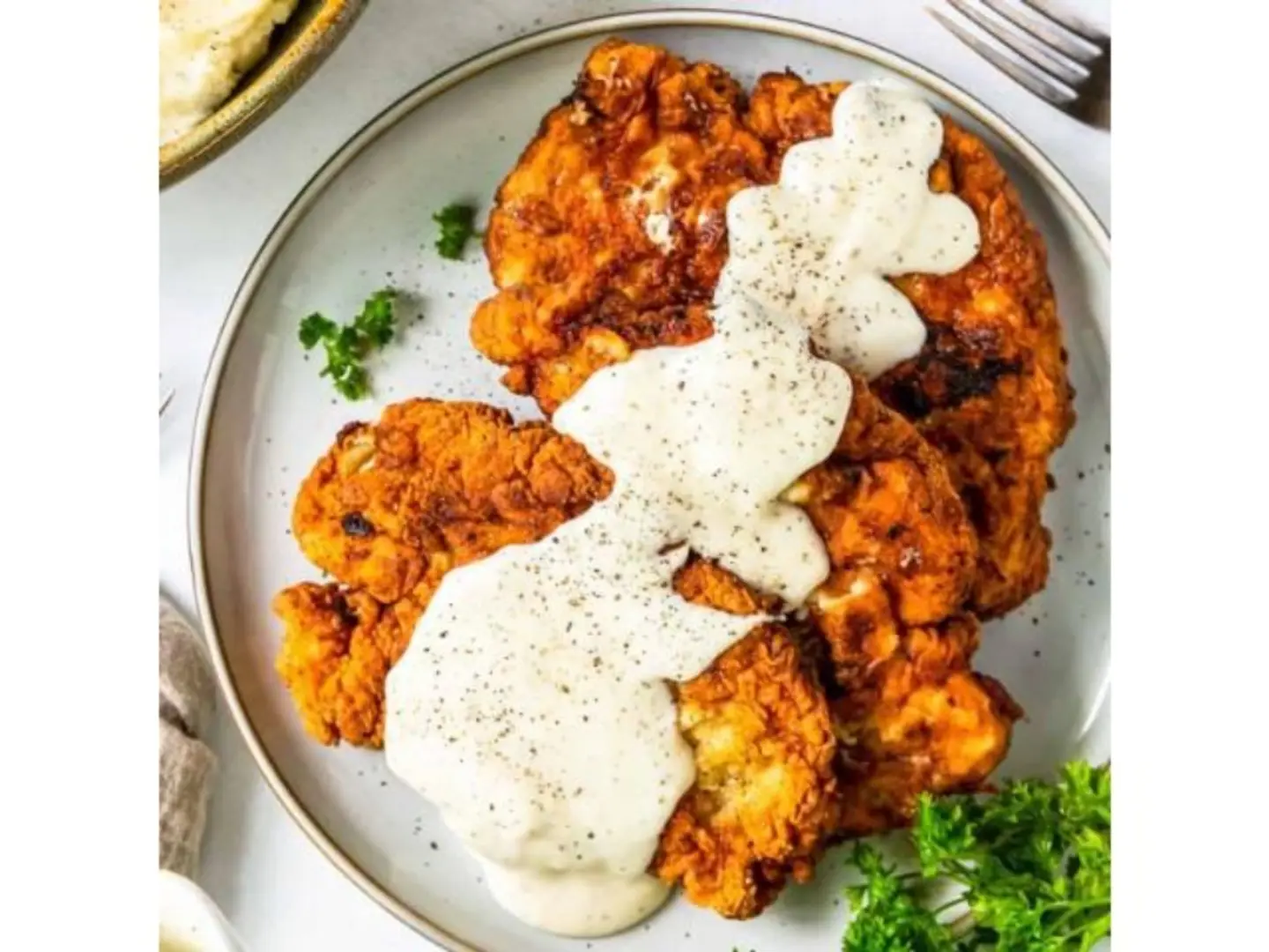 Fried Chicken With Gravy