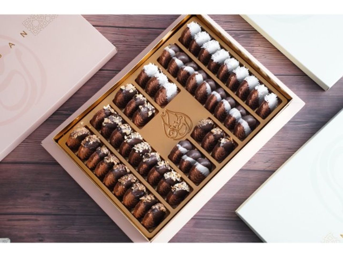 Crunchy Chocolate Petit Four
