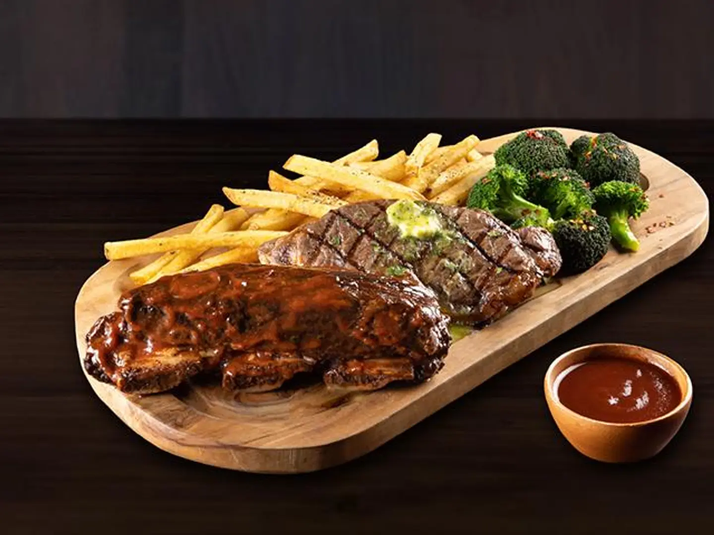 Bbq Ribs And Steak Duet