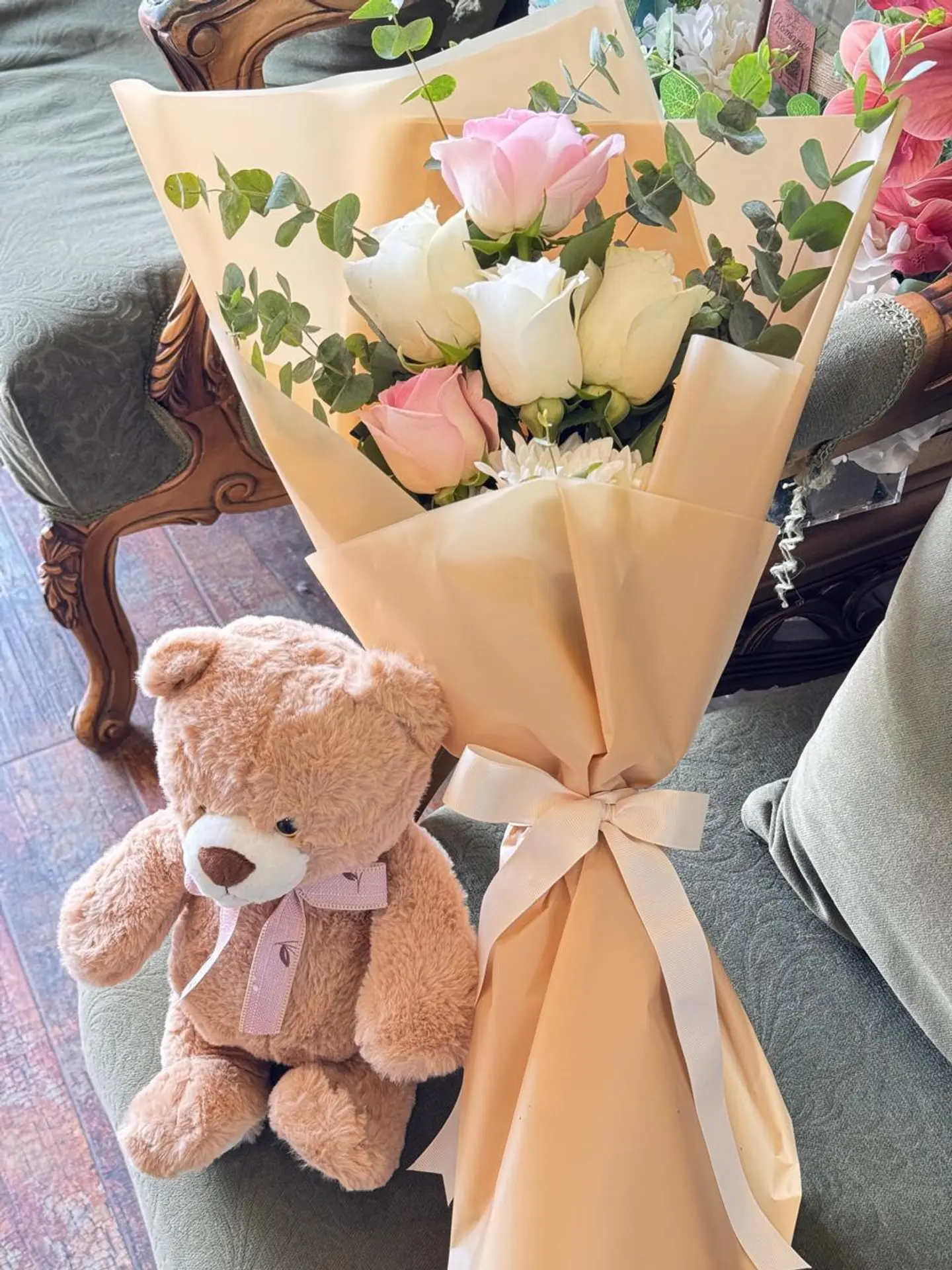 Flowers With Teady Bear