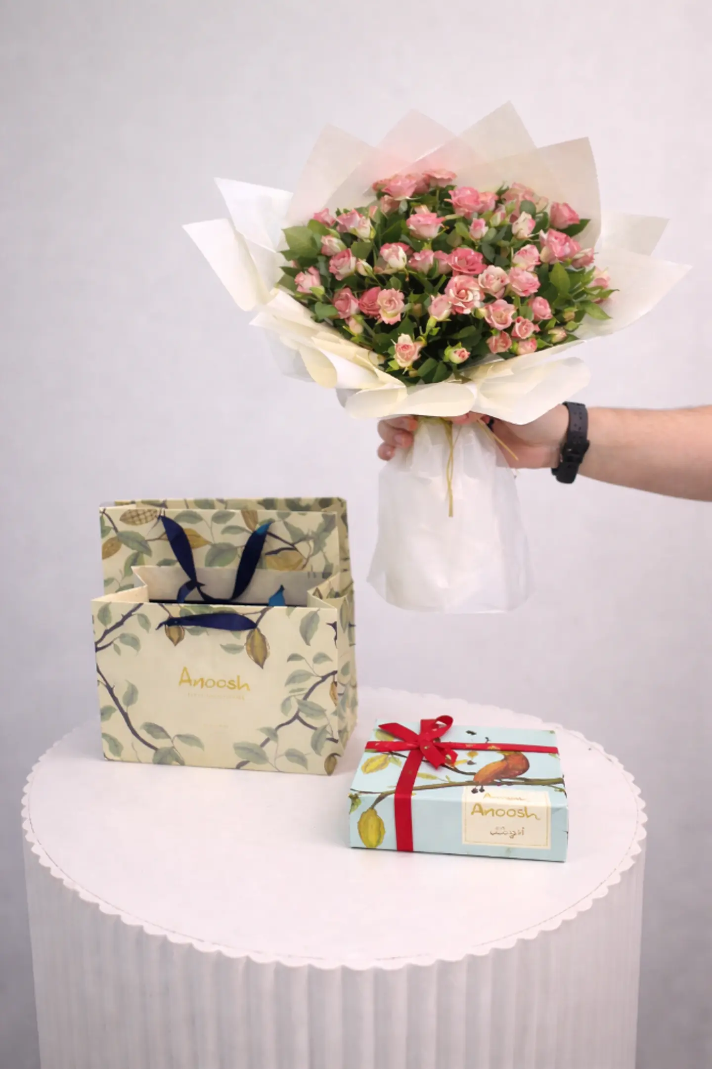 شوكليت انوش مع باقة بيبي دوري احمر