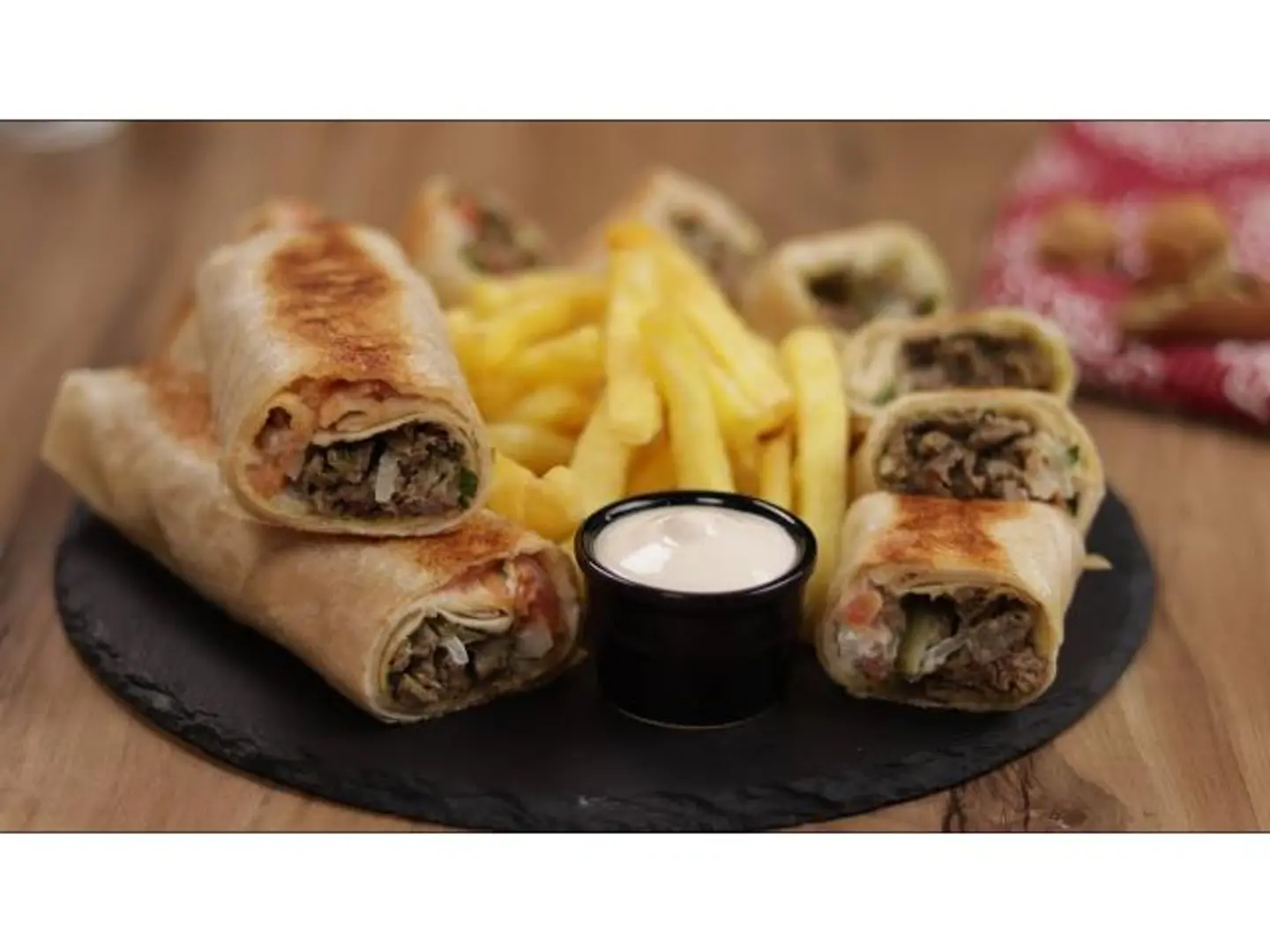 شاورما بعلبك لحم