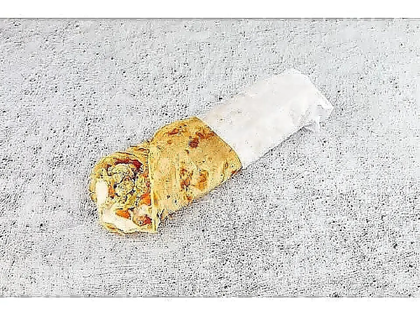 Egg Chapati With Cheese And Lays Chips