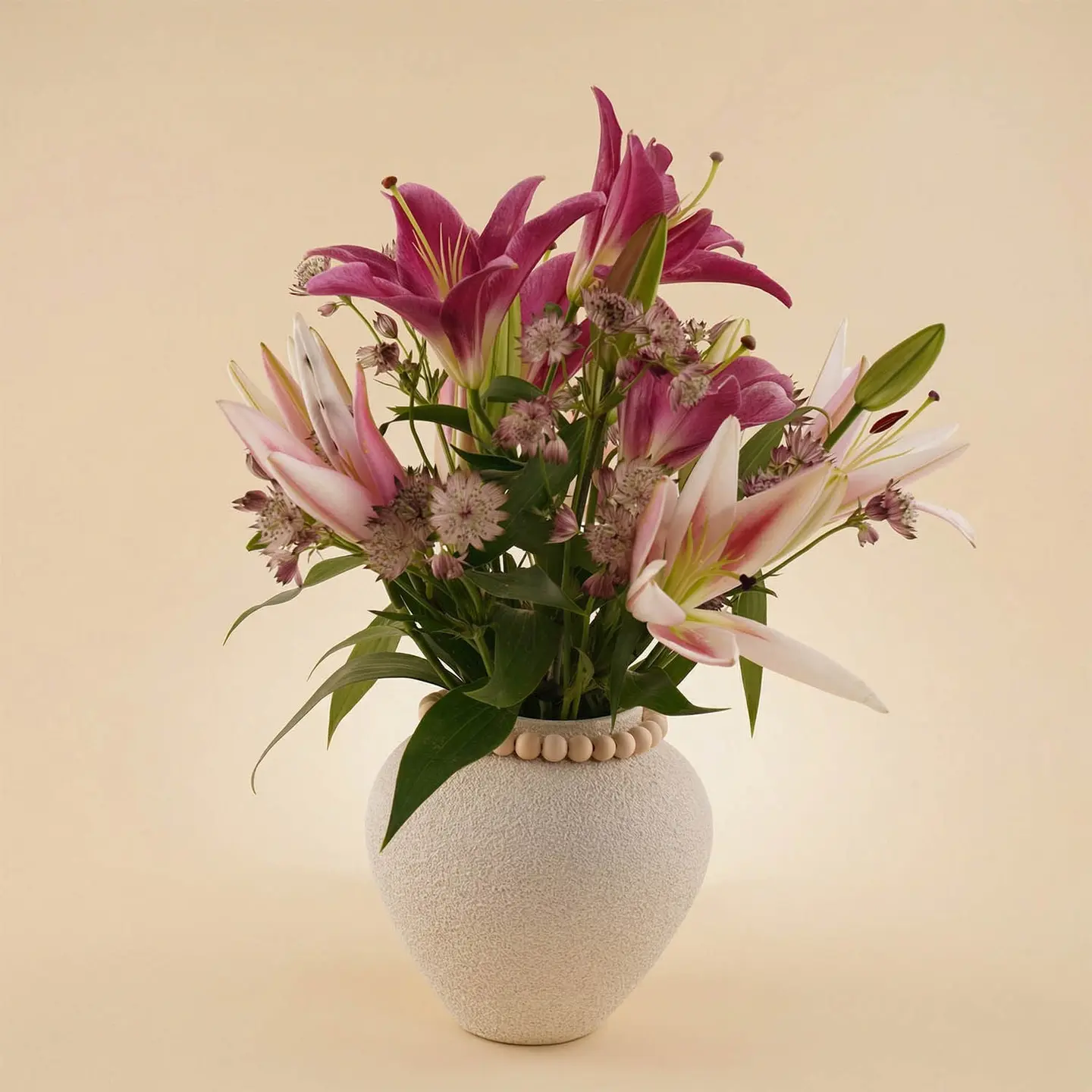 Signature Elegance Lily Royal Vase