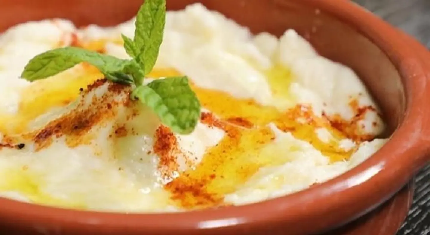 Zucchini Mutabbal With Tahini